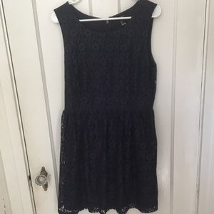 Forever 21 navy lace dress
